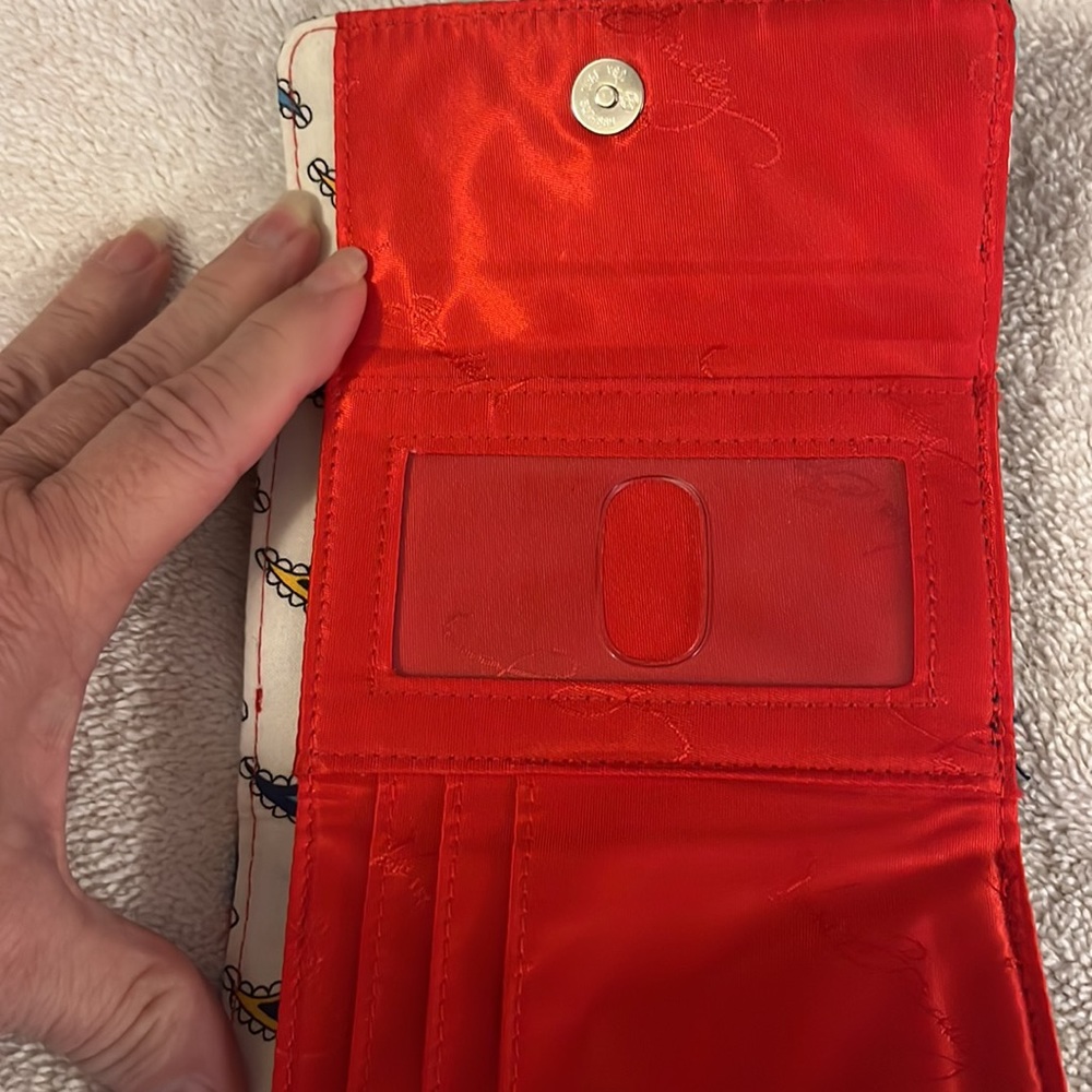 Marina Paisley Kisslock Wallet (NWOT) - Picture 3 of 3